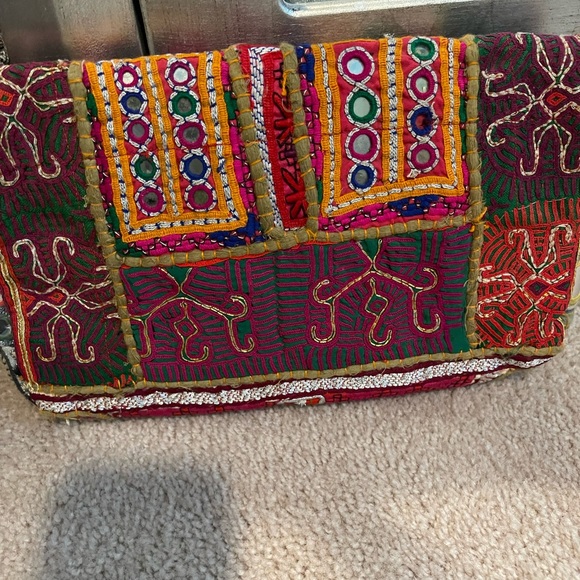 Purse - Picture 2 of 4